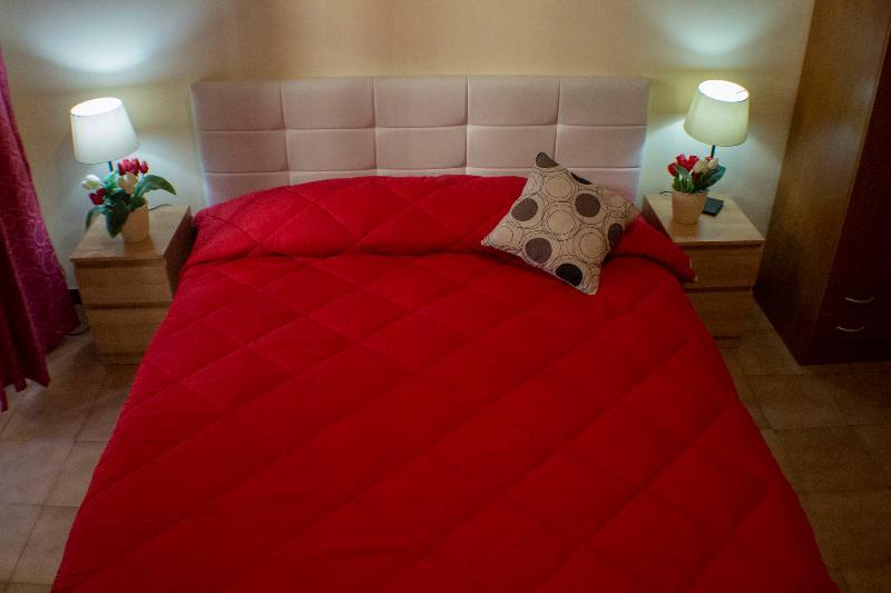 Bed and Breakfast San Nicolo House Aci Catena Exterior foto